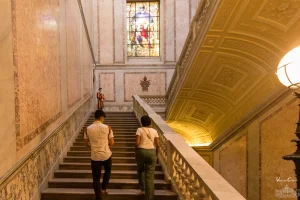 Führung durch die Vatikanischen Museen Petersdom Treppen